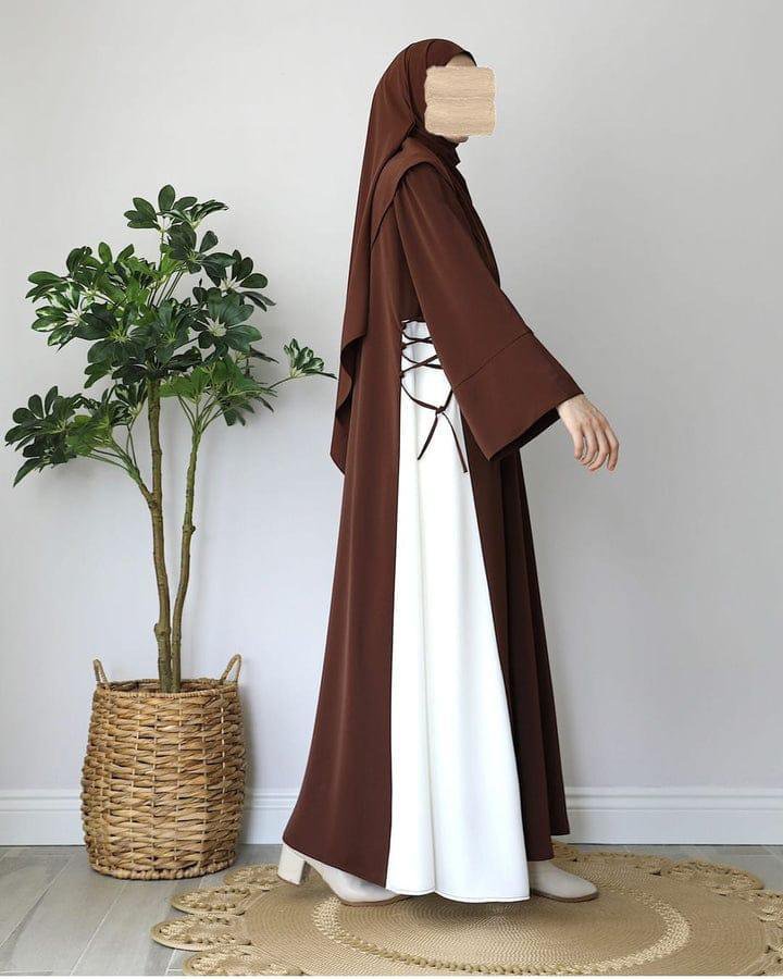 2025/07/41a42fab-f939-48d5-8dd5-7de3dac8b853.jpeg Brown Georgette Abaya with Stoller for Women | Elegant Classic Full-Length Abaya – Husnezara - Image 3